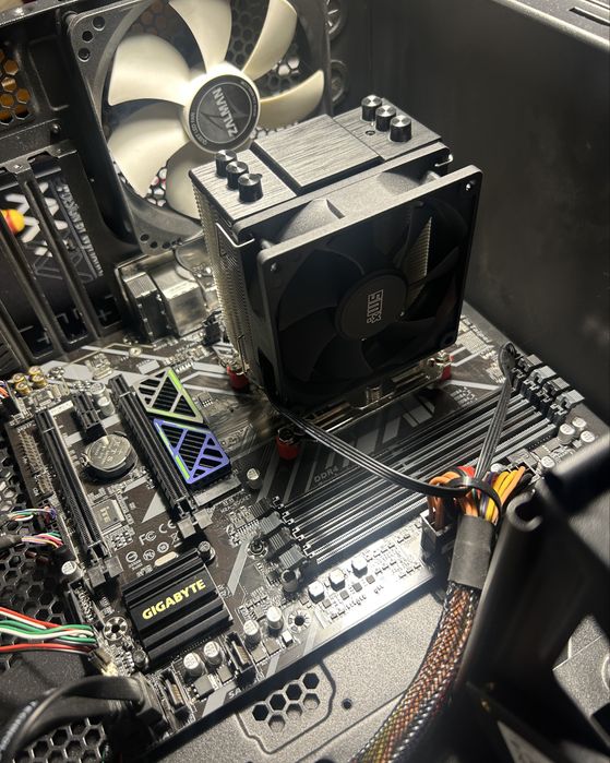 Zestaw B450M + ryzen 5 1600 + silver monkey 92mm