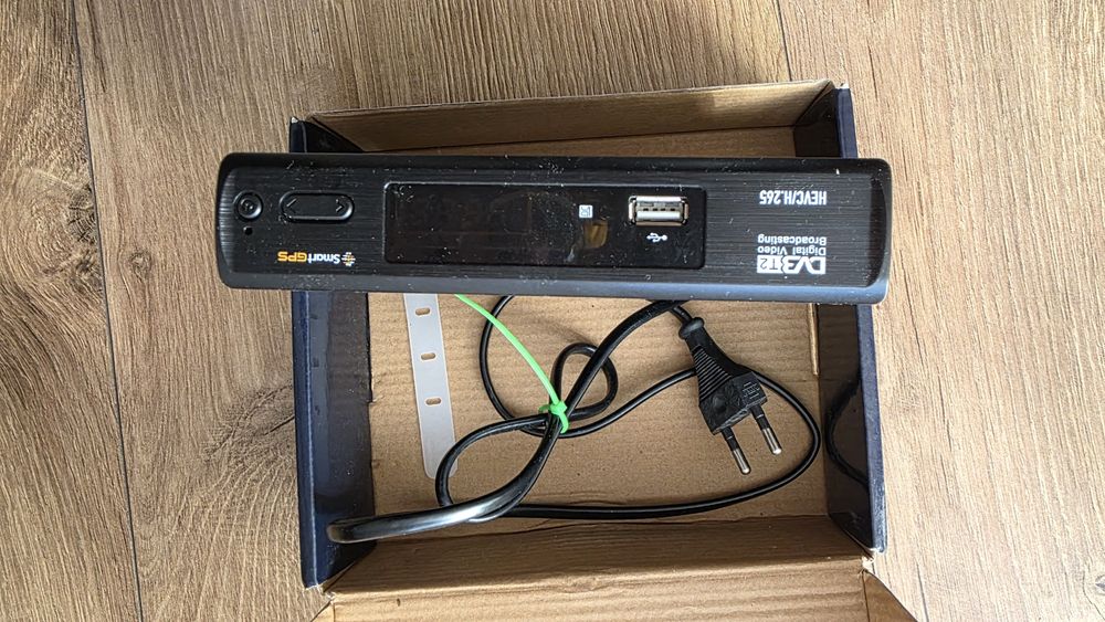 Dekoder SmartGPS SAT-2 DVB-T2/HEVC