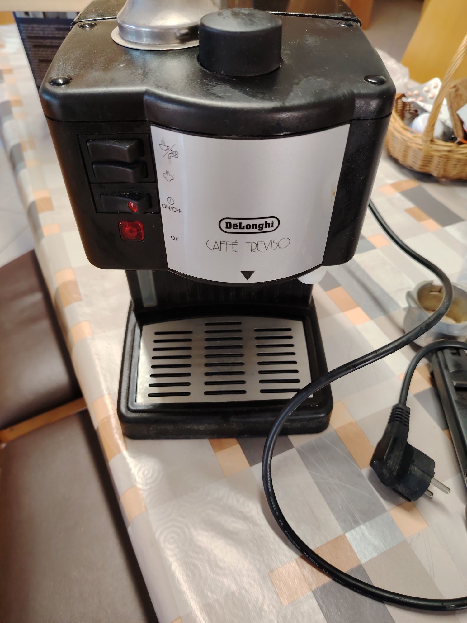 Máquina de Café DeLonghi