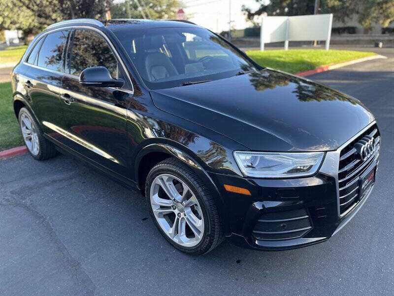 2016   Audi   Q3