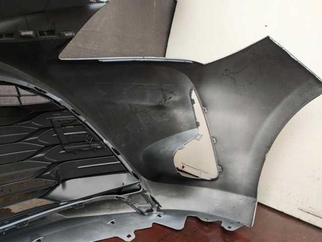 Передній бампер Toyota Yaris 3