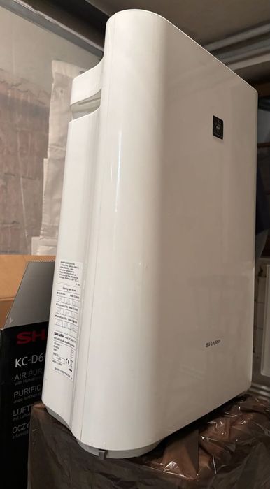 Oczyszczacz powietrza SHARP KC-D60EU-W.