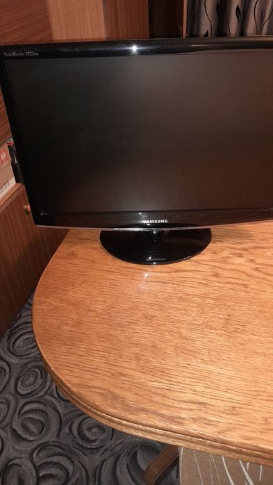 Monitor samsung 22 cali