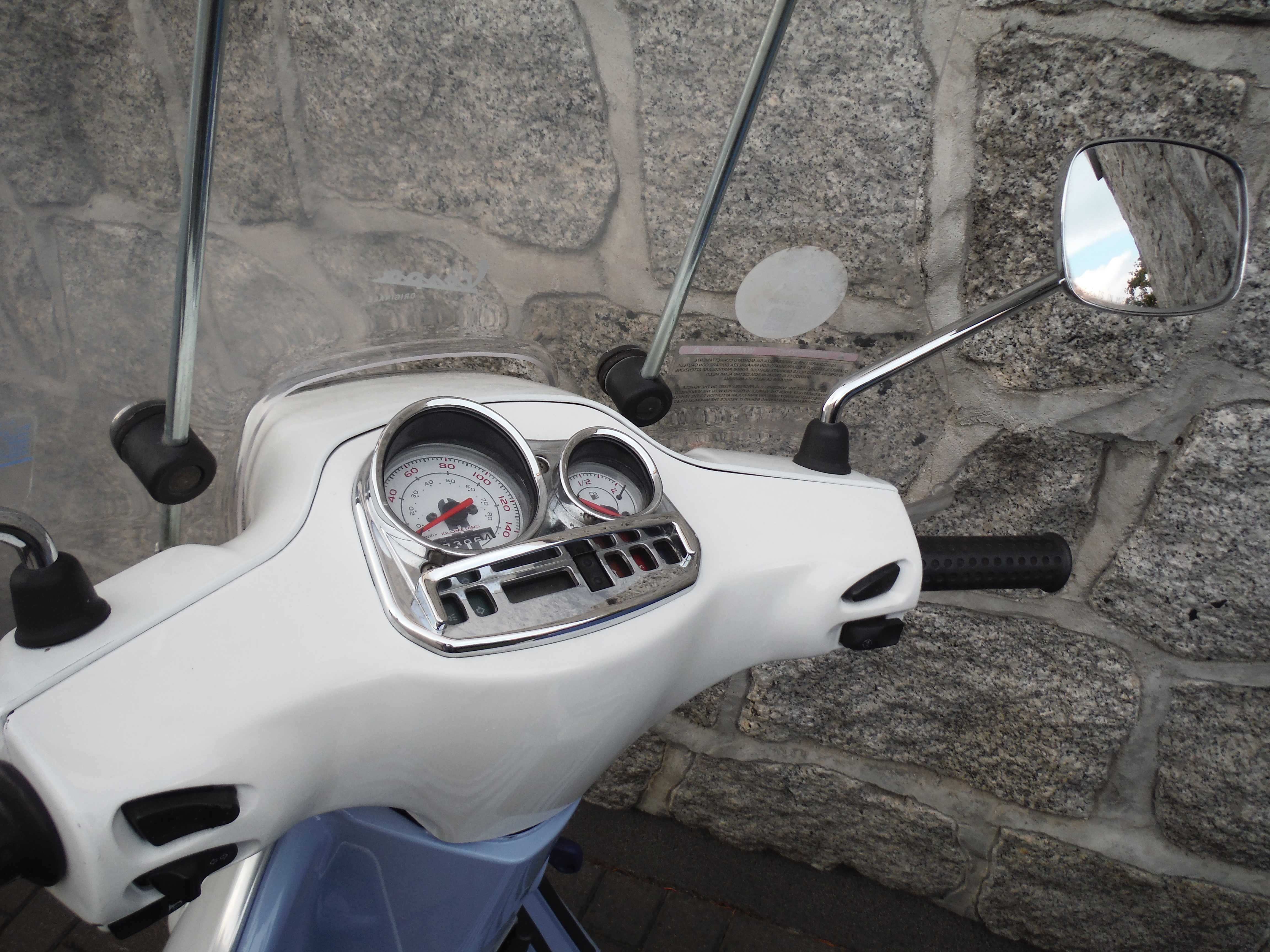 Skuter Piaggio Vespa LX Sprint 125 S