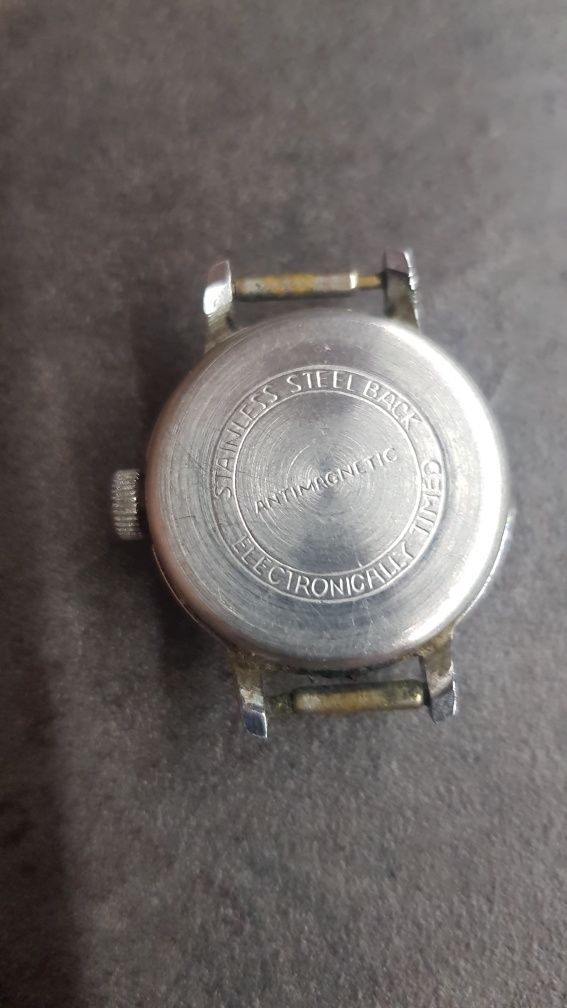 Zegarek Ruhla Antimagnetic