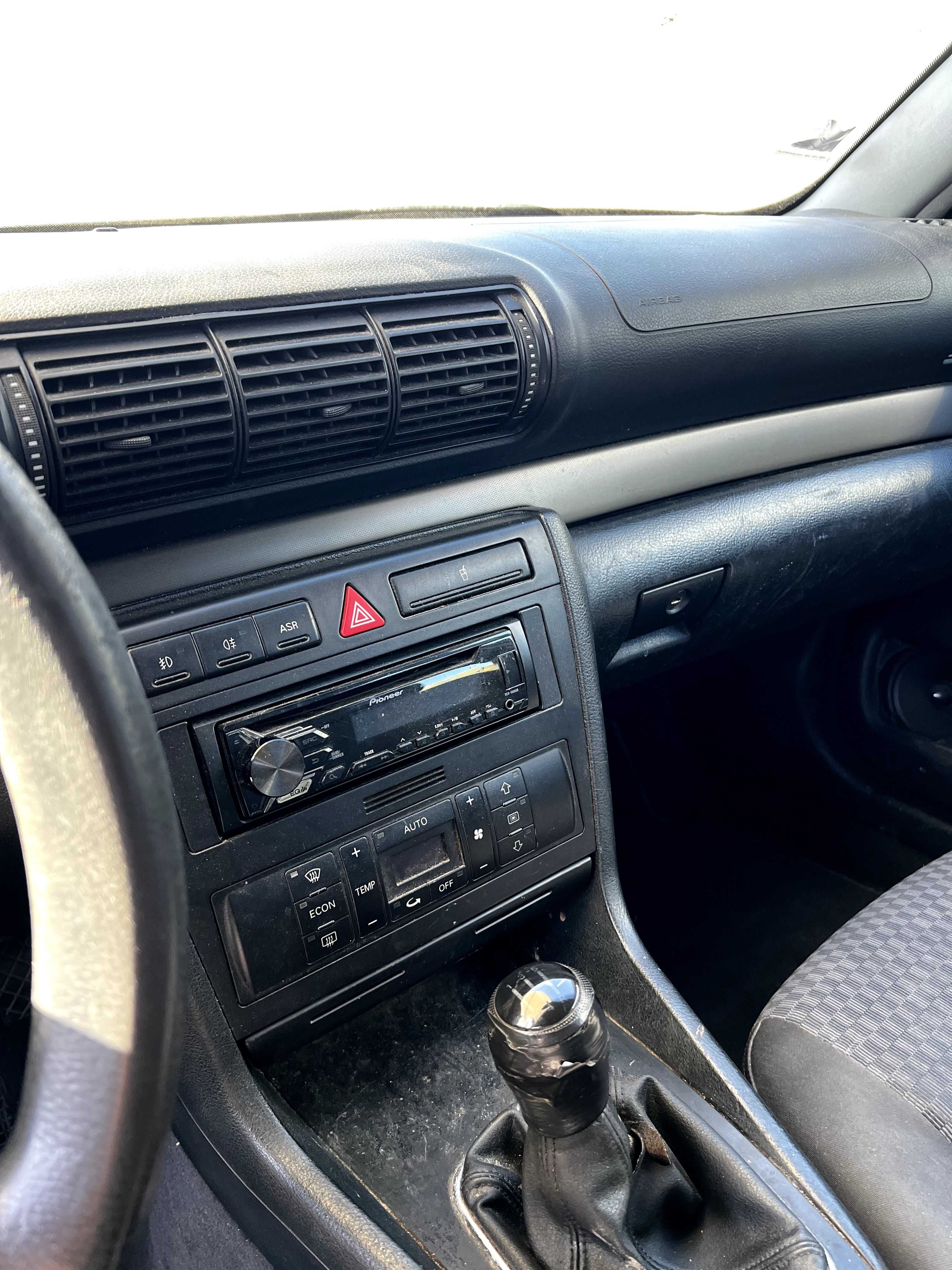 AUDI A4  Ano 2000