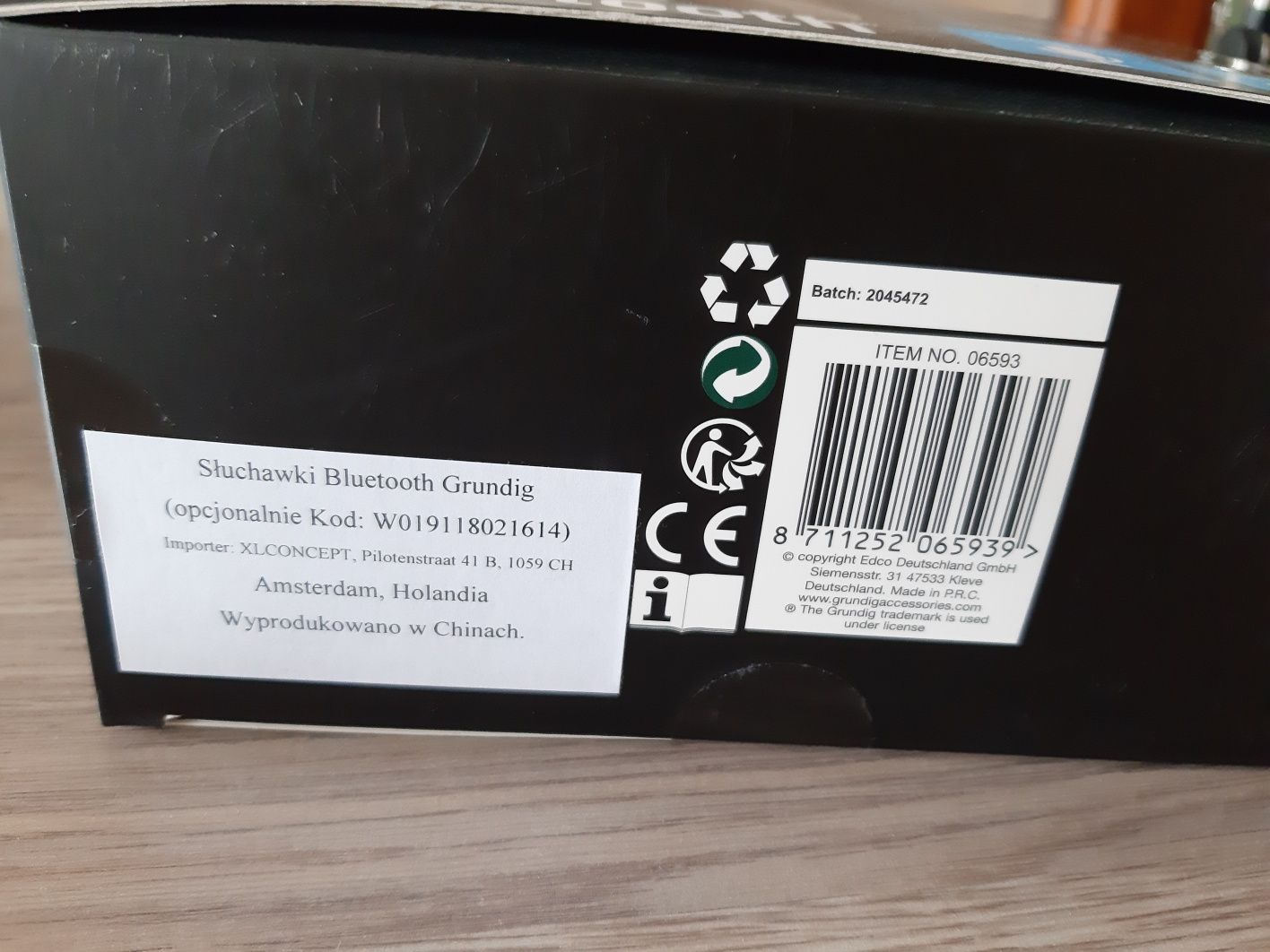 Grundig słuchawki bezprzewodowe stereo bluetooth ładowarka używ wada