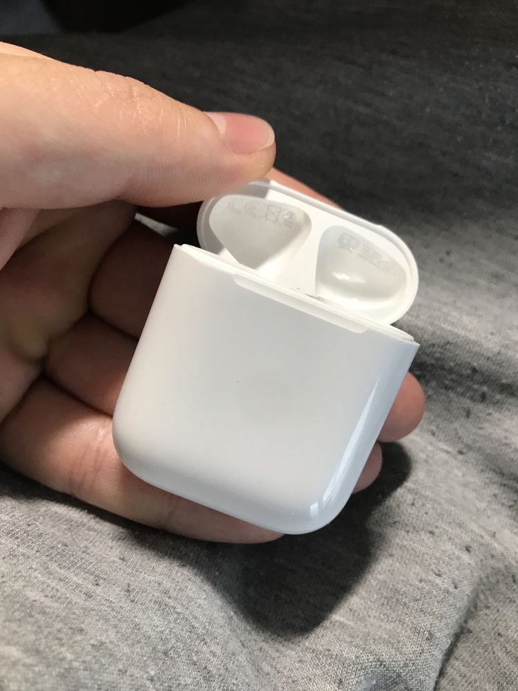 Etui Ładujące AirPods 1 , 2 generacja Oryginał