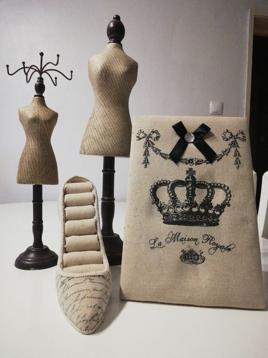 Expositor de bijuterias