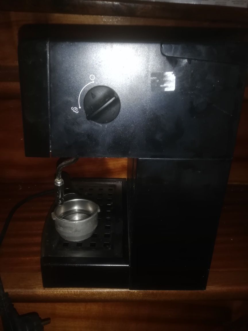 Máquina café em pó marca FLAMA