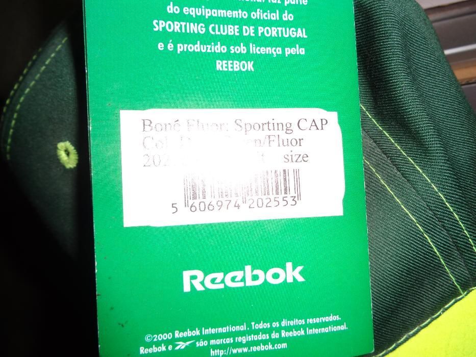 Boné ««reebok««sporting clube de portugal ainda com a etiqueta