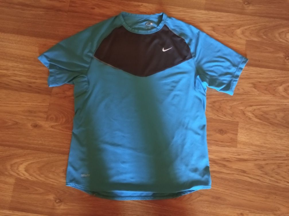 Футболка Nike синя