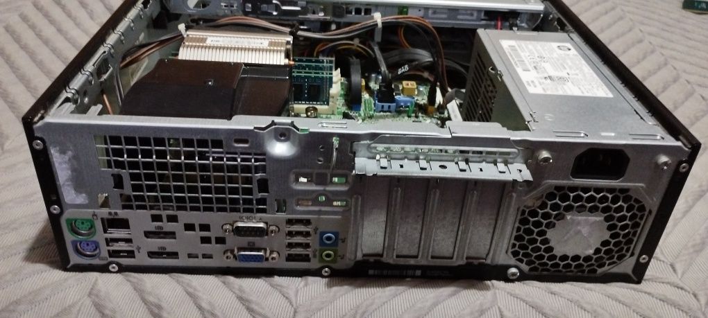 HP deskpro 16gb ram ssd