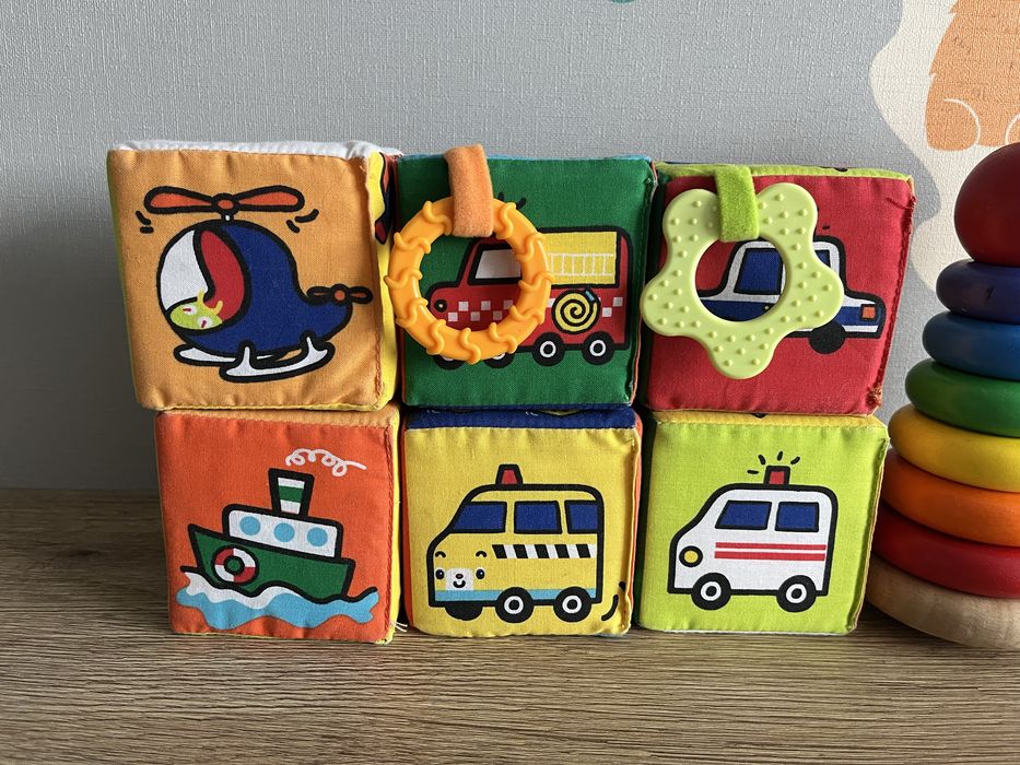 Кубики Fisher Price та мʼякенькі кубики