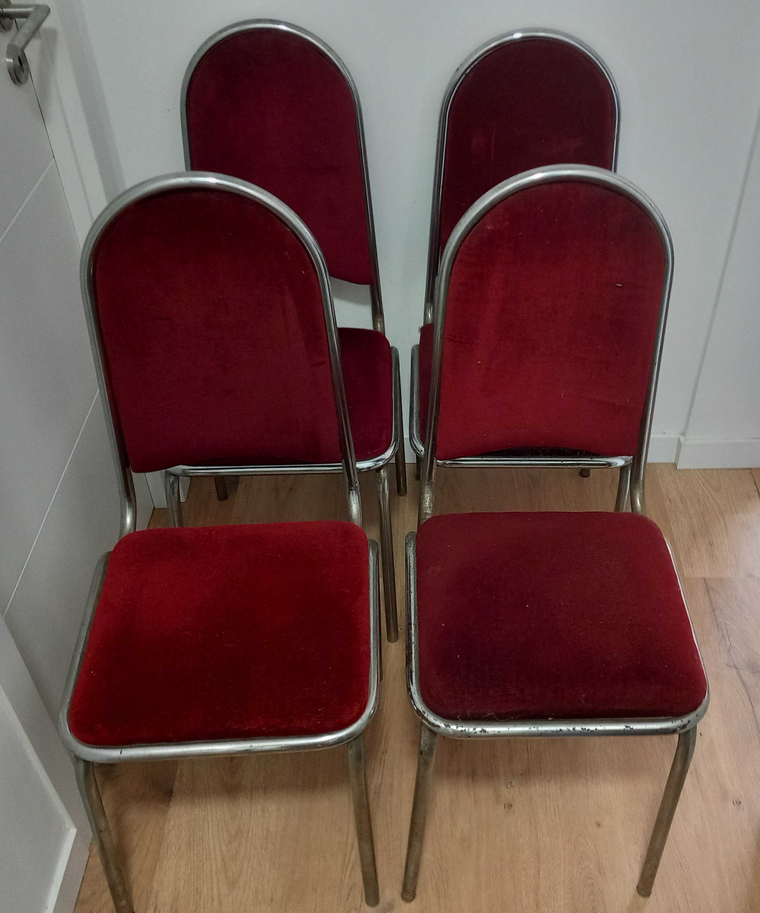 Conjunto sala de jantar - mesa e 4 cadeiras