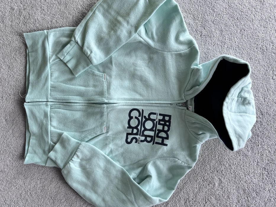 Bluza z meszkiem w srodku 131-140 Decathlon