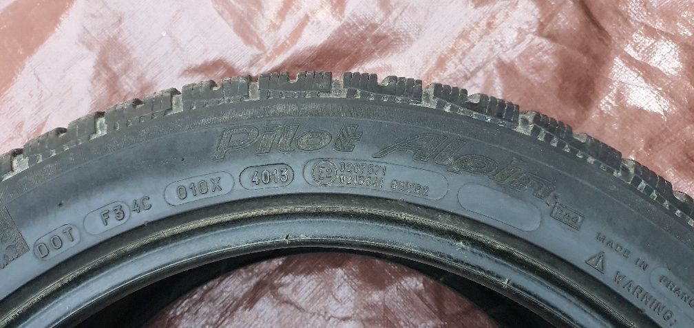 2 opony zimowe Michelin Alpina pilot R17
