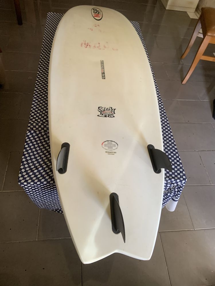 Prancha de surf fish 5’6 NSP