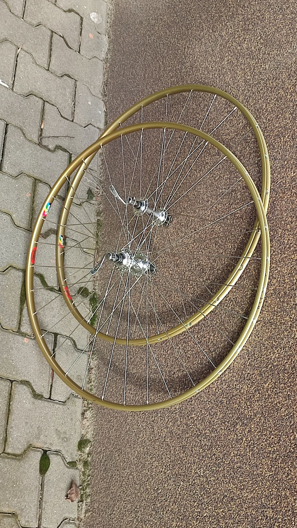 Koła Campagnolo record na obręczach super champion