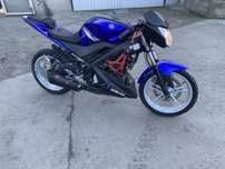 Yamaha YZF-125 R
