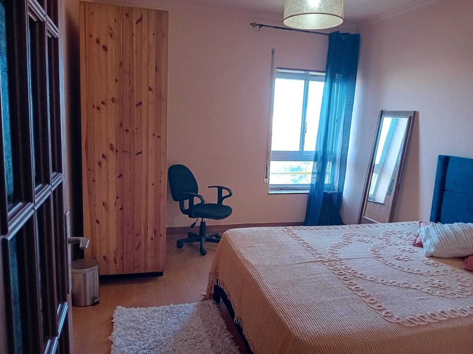 Quarto para rapazes trabalhadores