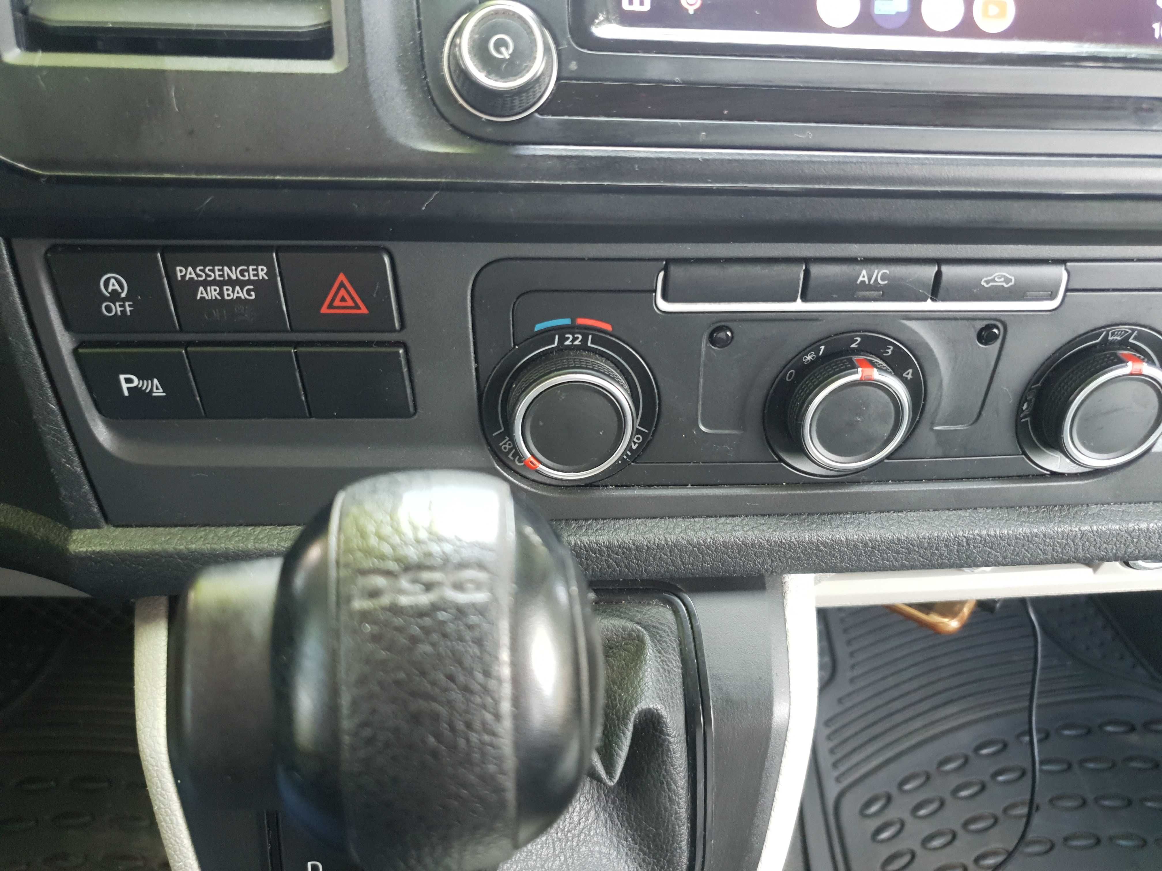 Продам VW T6 2017р. 2.0 TDI 110kw DSG7.