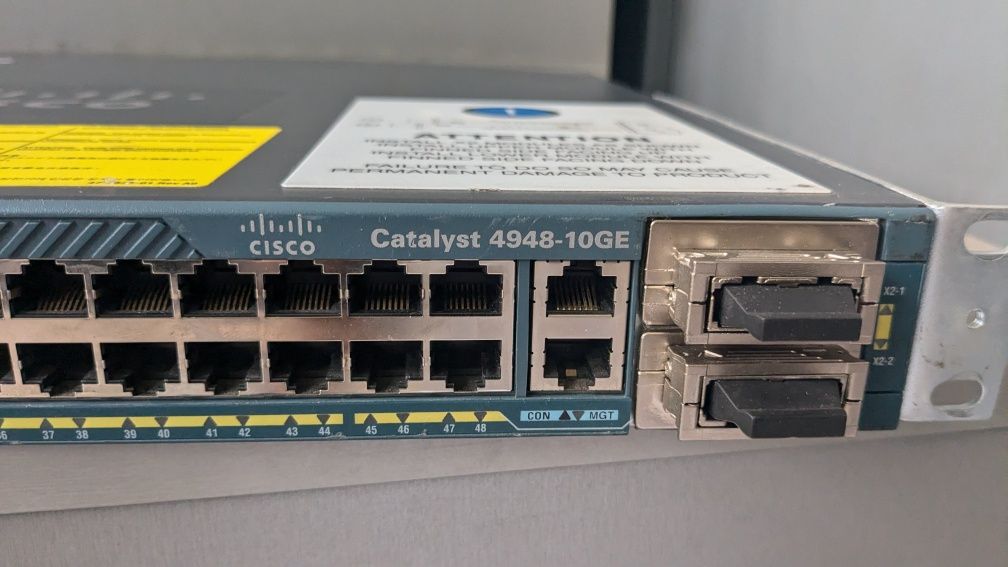 Комутатор керований 3 рівня Cisco WS-C4948-10GE-E