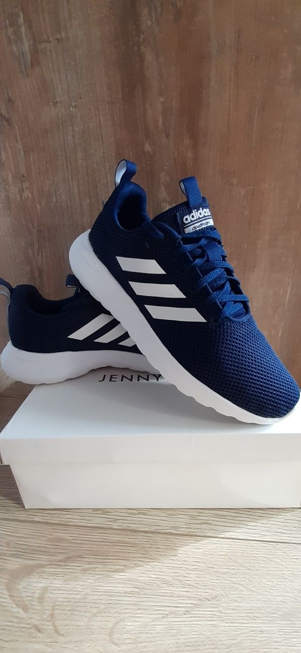 Sportowe buty Adidas roz 40 amortyzująca podeszwa. Zadbane.