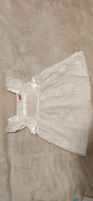 Продам сукню для дівчинки