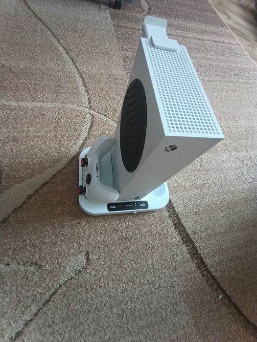 Xbox series S jak nowy