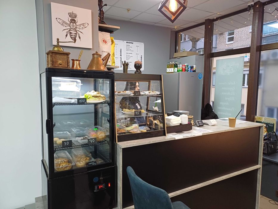 ТЕРМІНОВИЙ! Продаж працюючого бізнесу арт-кав'ярні, творчого простору