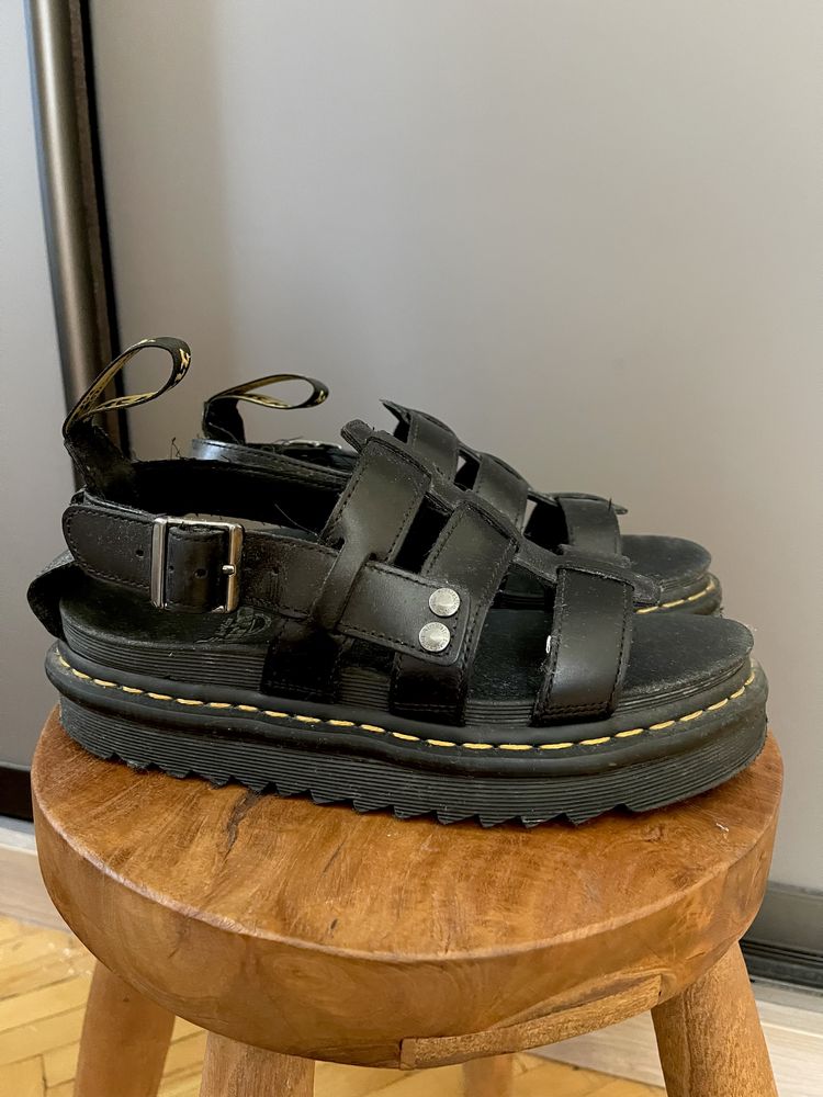 Сандалі Dr.Martens Strap Sandal 39розмір