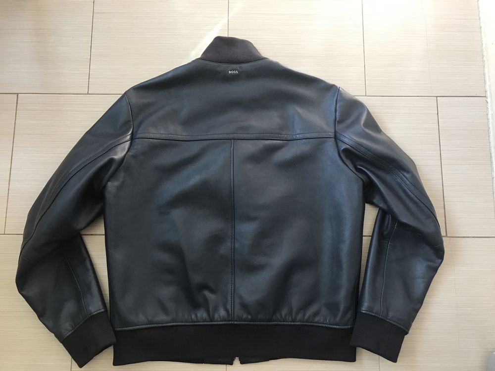 Куртка кожаная мужская HUGO BOSS. Оригинал.