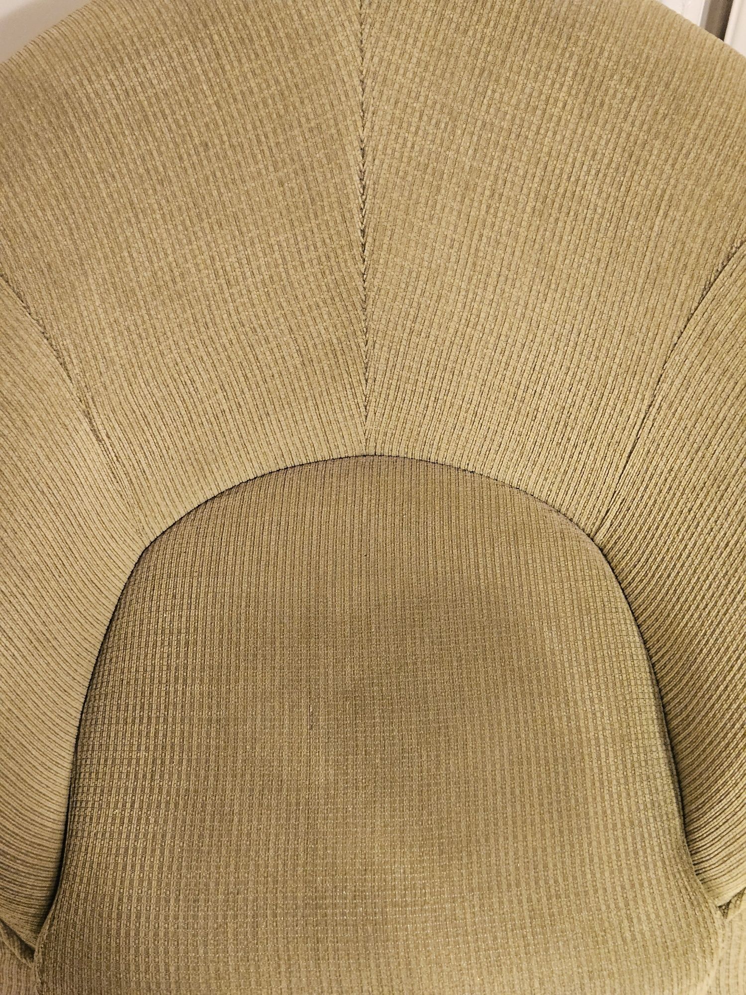 2 fotele do salonu w bardzo dobrym stanie