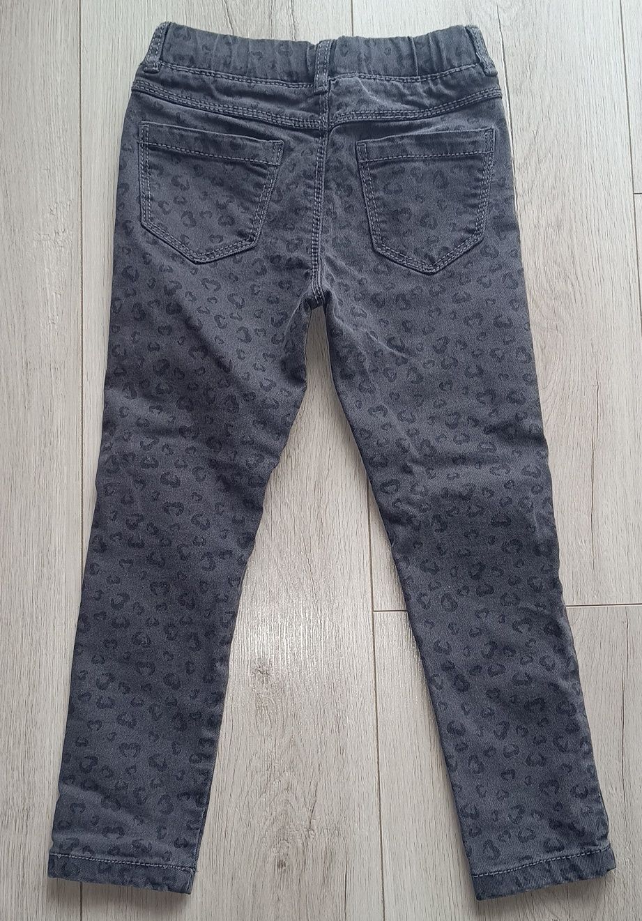 Spodnie rozmiar 98/104