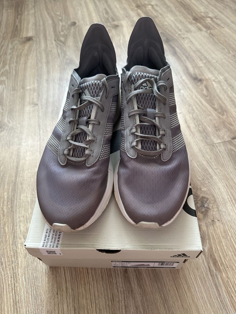 Adidas Avryn (артикул HP5967)