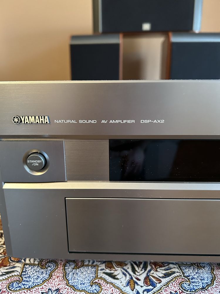 Amplituner Yamaha DSP-AX2