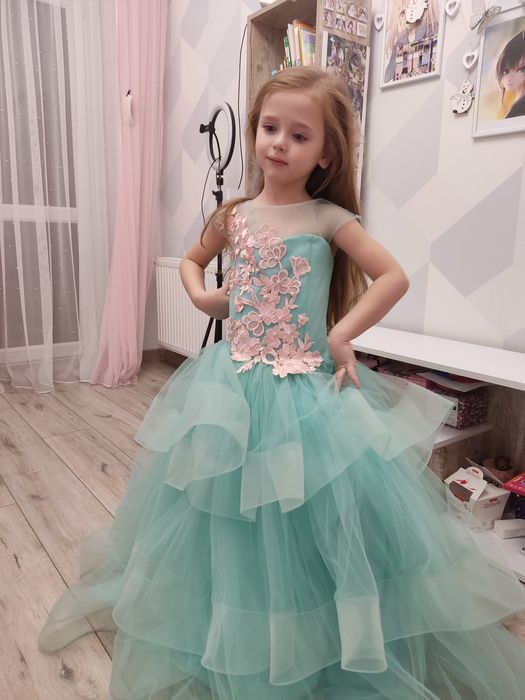 Сукня плаття, розмір 7-10 років, стан ідеальний