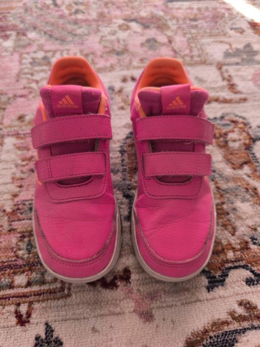 Кросівки для дівчинки