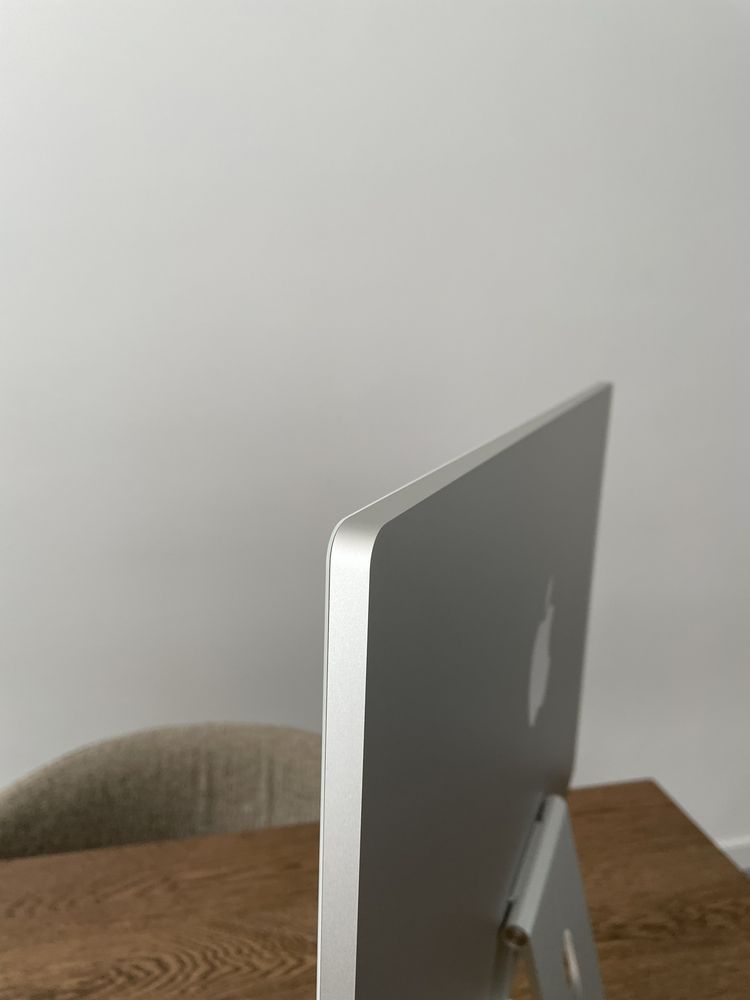 iMac 24" 16GB de 2022 - na Garantia