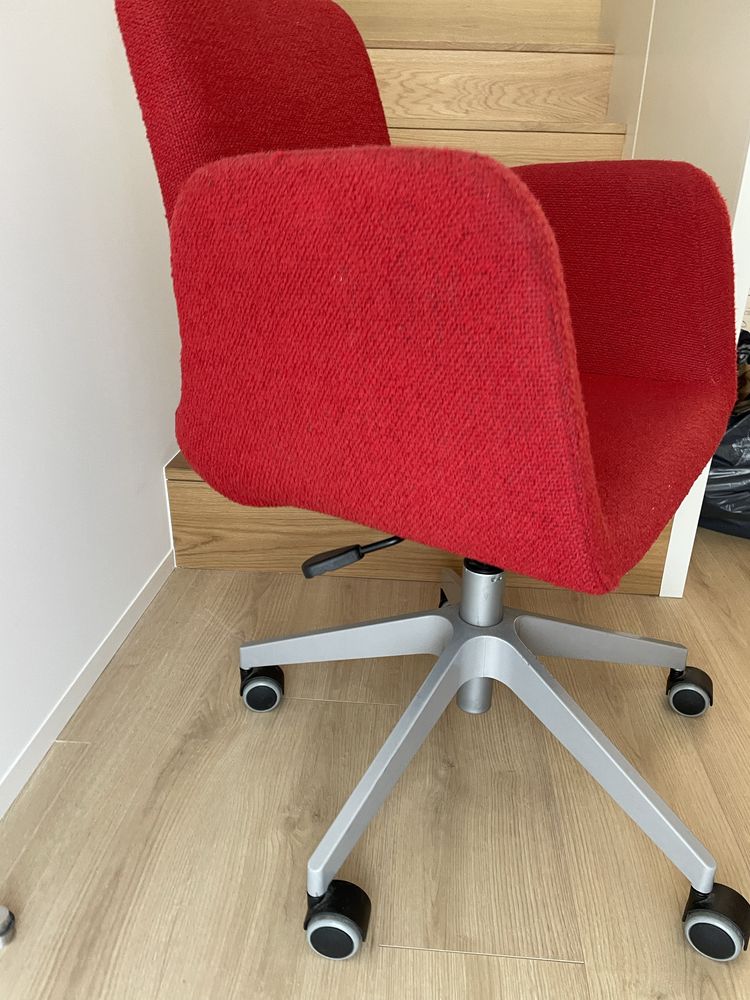 2 x Cadeiras rotativas de secretaria (Modelo -Patrick Ikea- Impecaveis