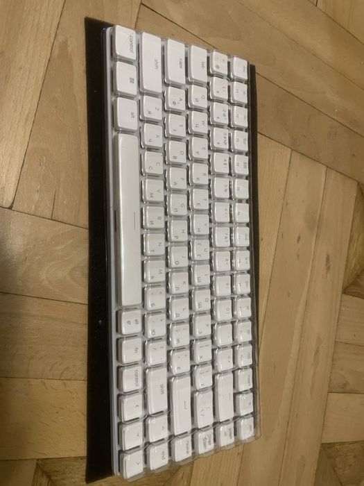 Клавіатура Keychron k3 в гарному стані