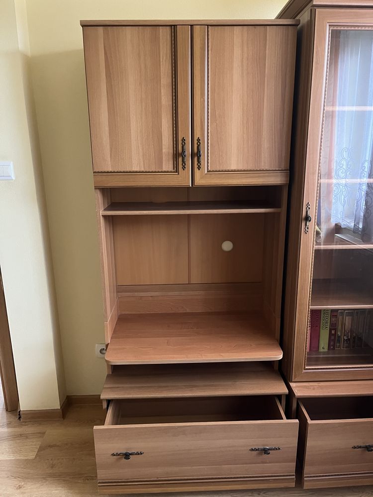 Komplet mebli do pokoju