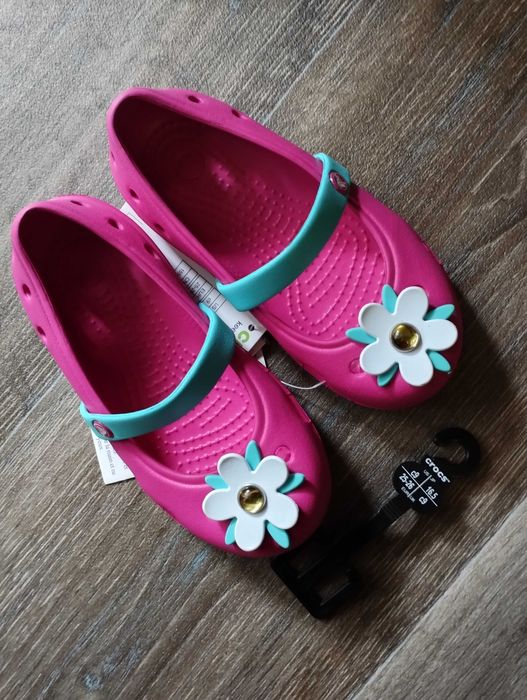 Дитяче взуття Crocs c13 c9 сланці аквашузи