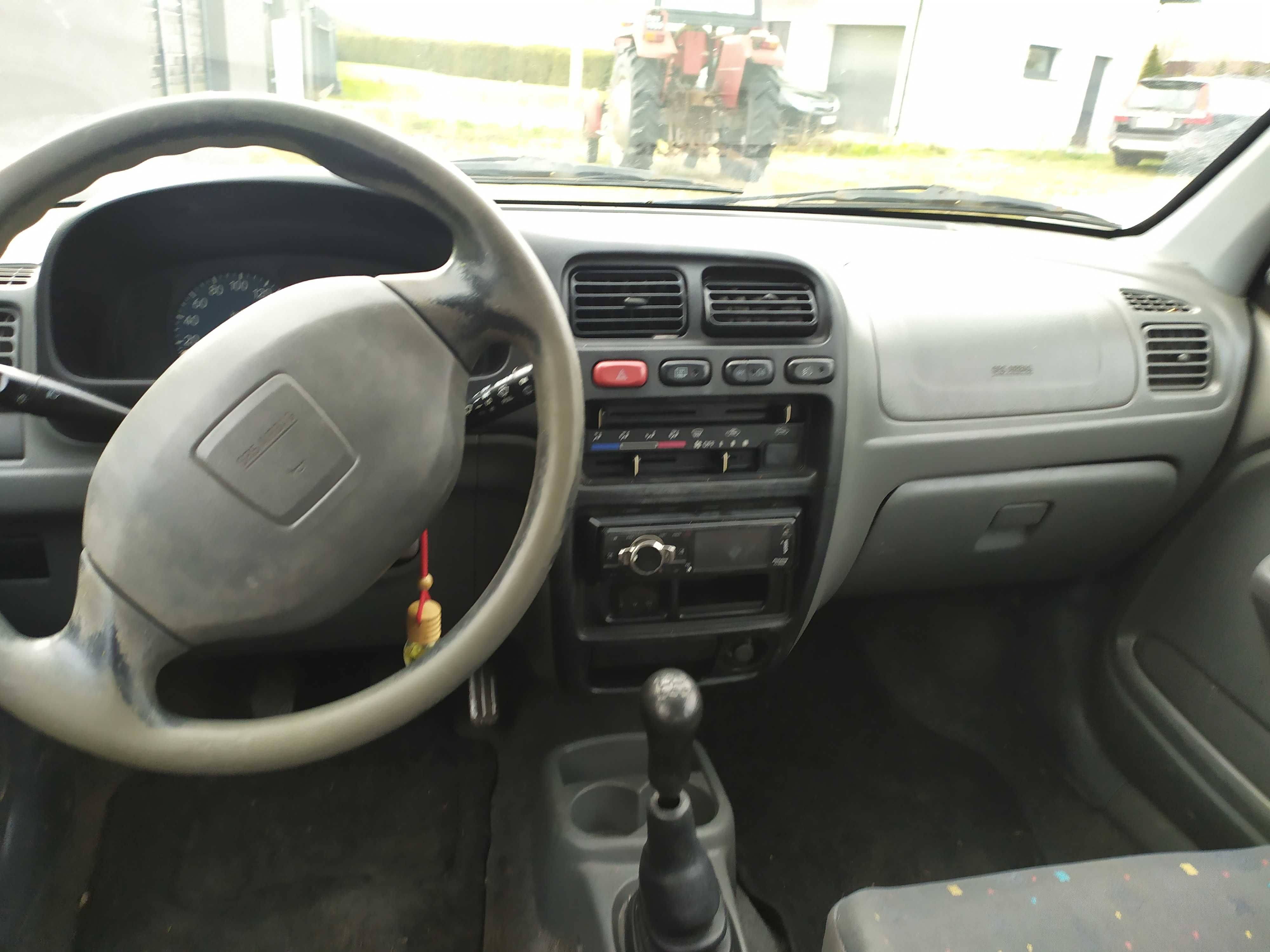 Citroen C3 1.4 8V Benzyna XTR -doinwestowany -czytaj opis