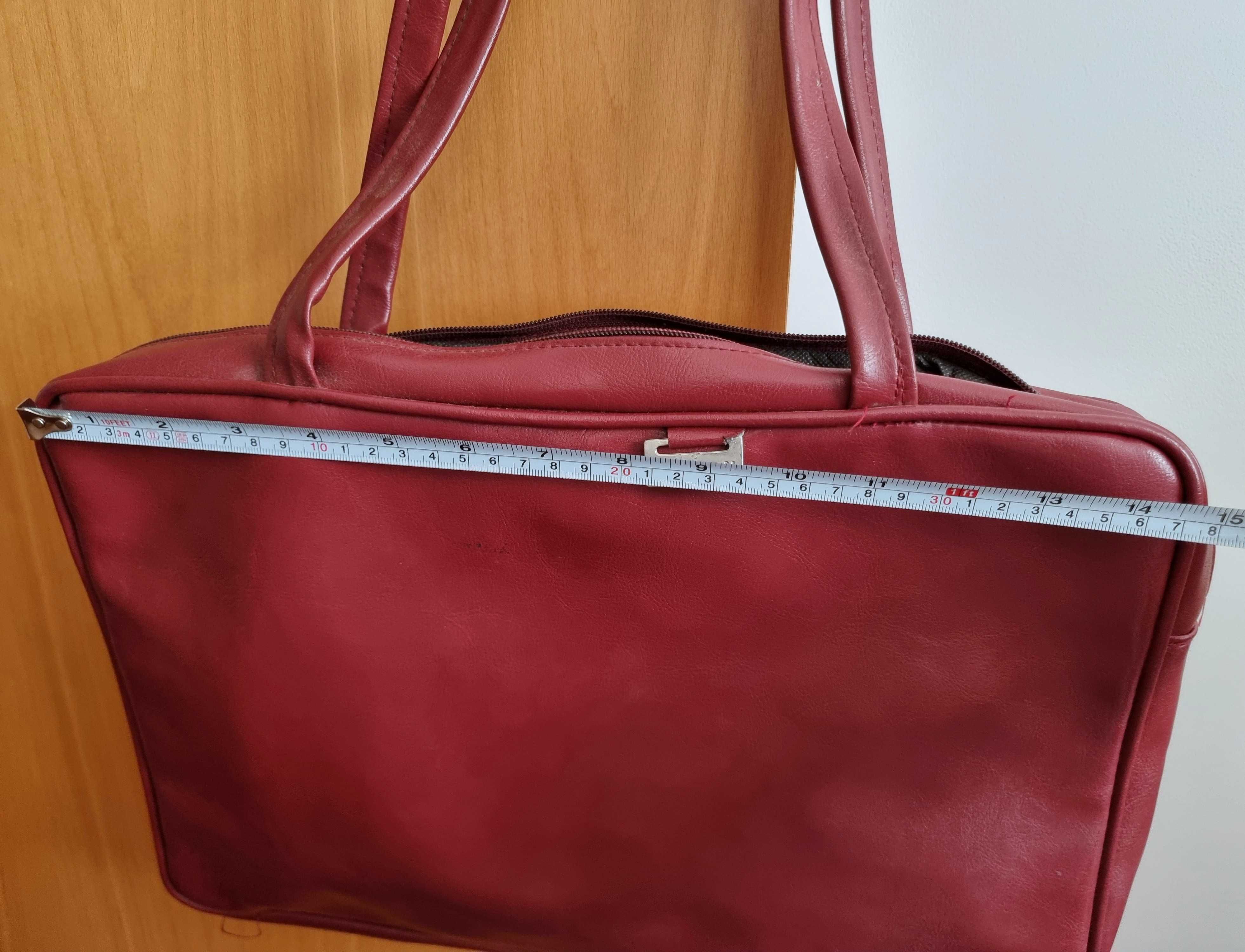 Mala bordeaux Design com formato para portátil