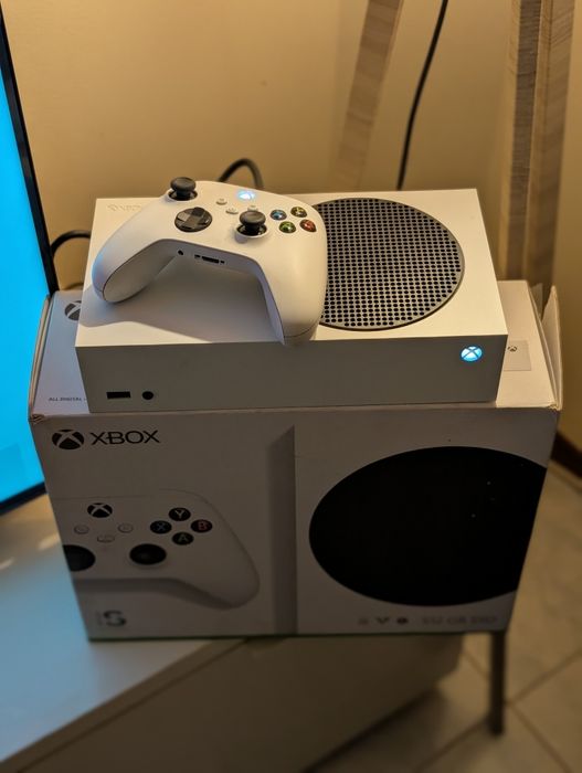 Xbox Series S 512gb SSD - Como Novo