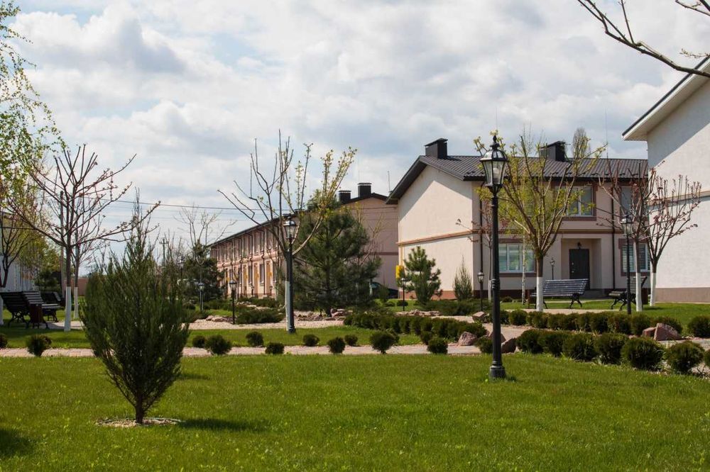 Таунхаус в КМ "Паларіс": Ідеальне житло для вашої родини