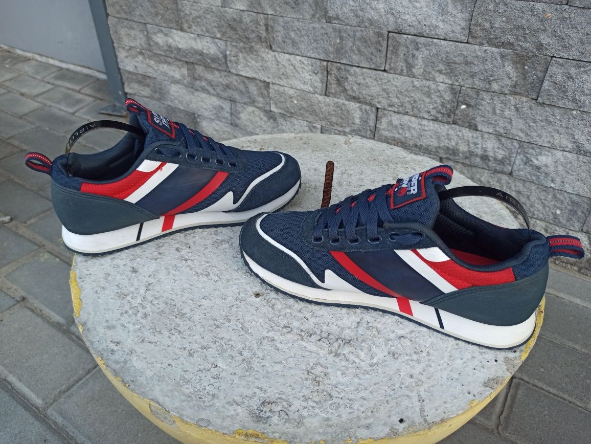 Superdry zx 700 rbk classic адидас пума