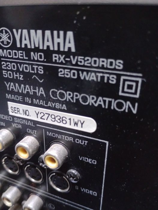 Yamaha Rx-v520 RDS Amplituner